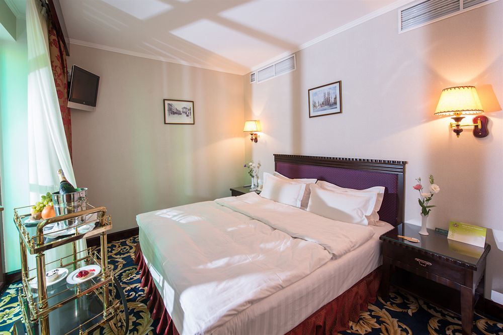 London Hotel Odesa Habitación foto